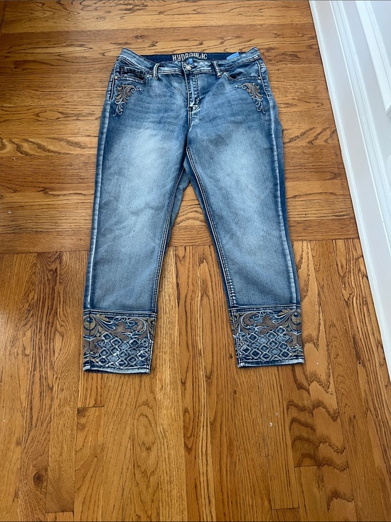 Hydraulic Denim - Hydraulic Women's Embroidered Crop Jeans - Faded Blue size 14